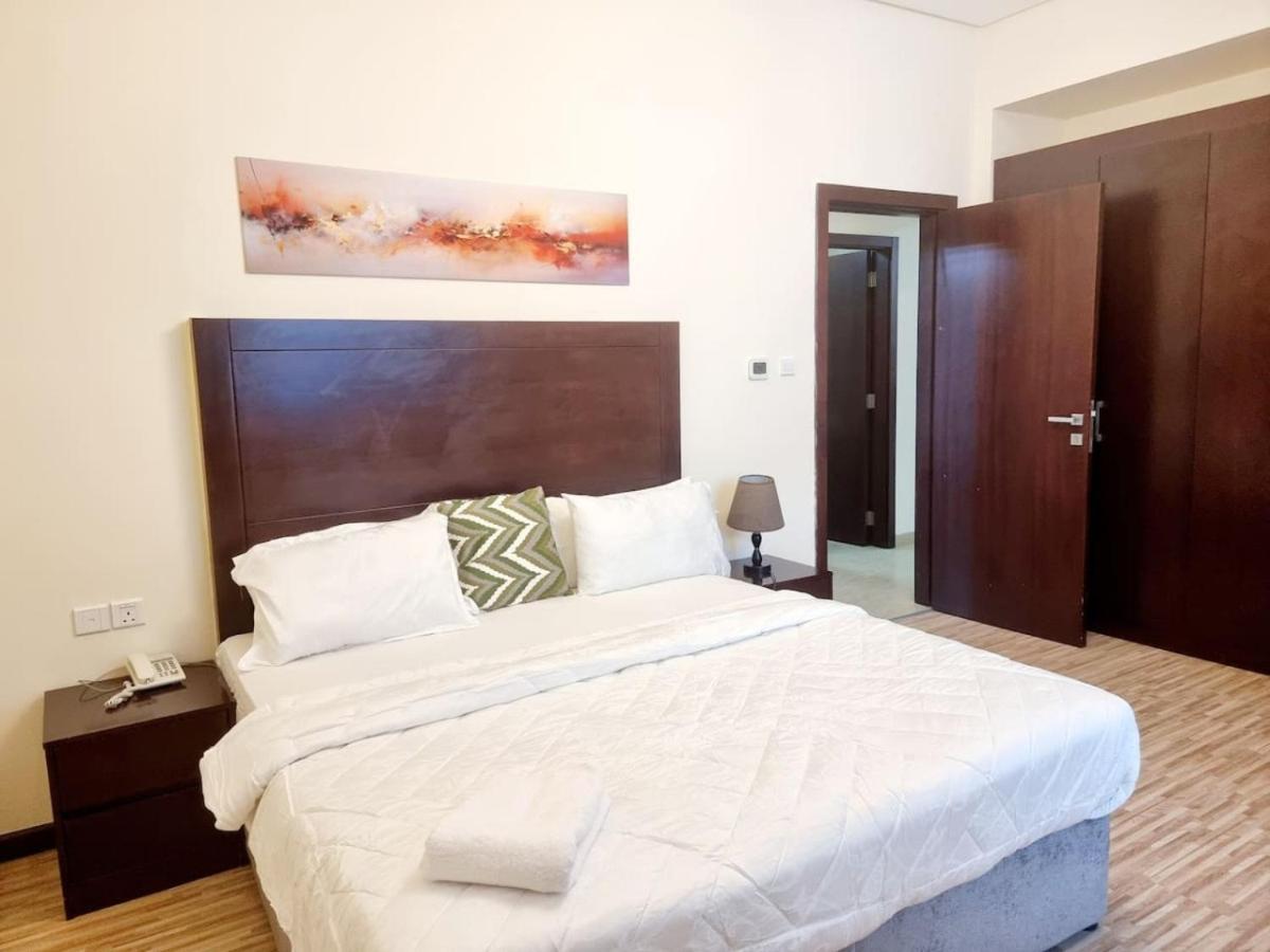10Th Floor Aspire Tower Paradise 麦纳麦 外观 照片